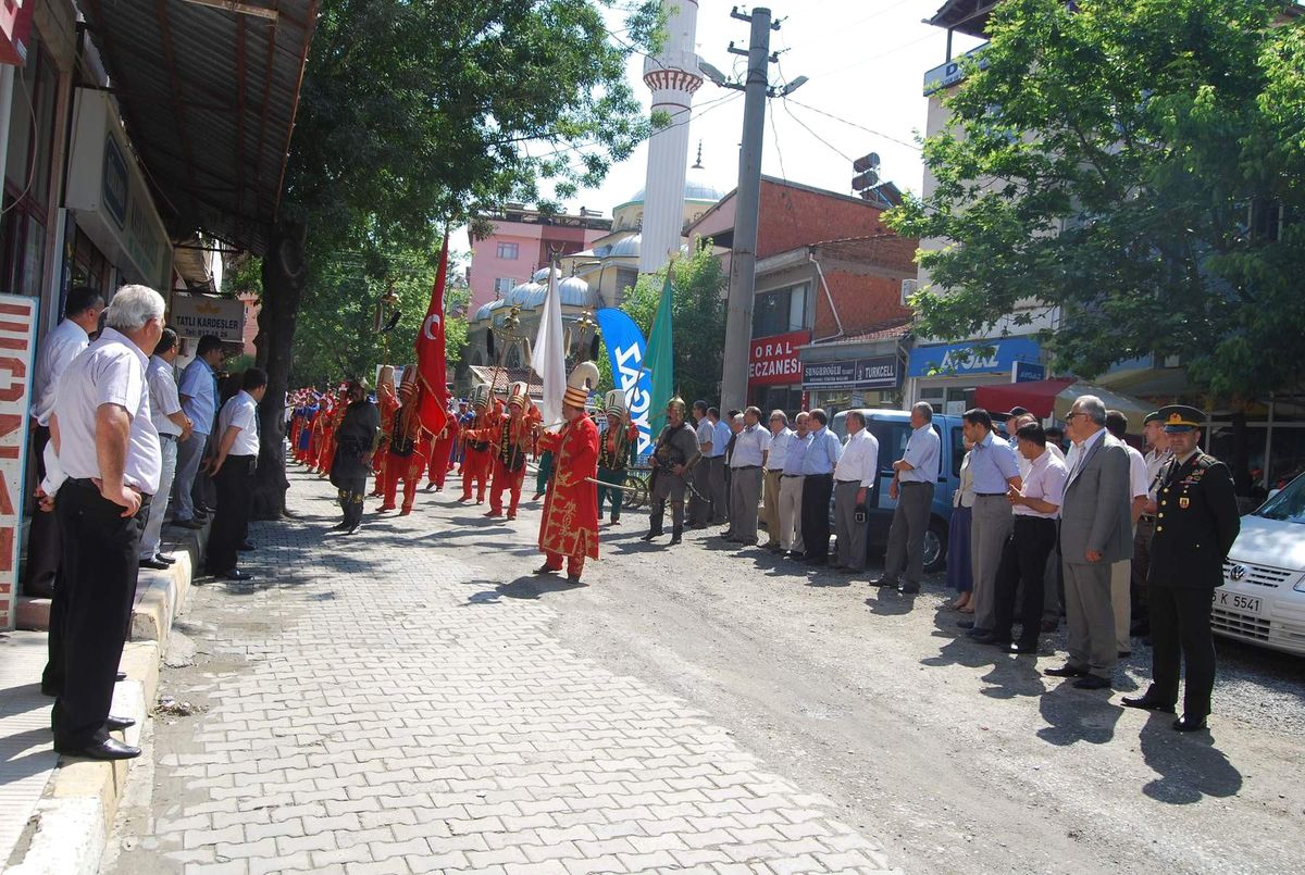 Karagöz Kültür Şenliği Başladı