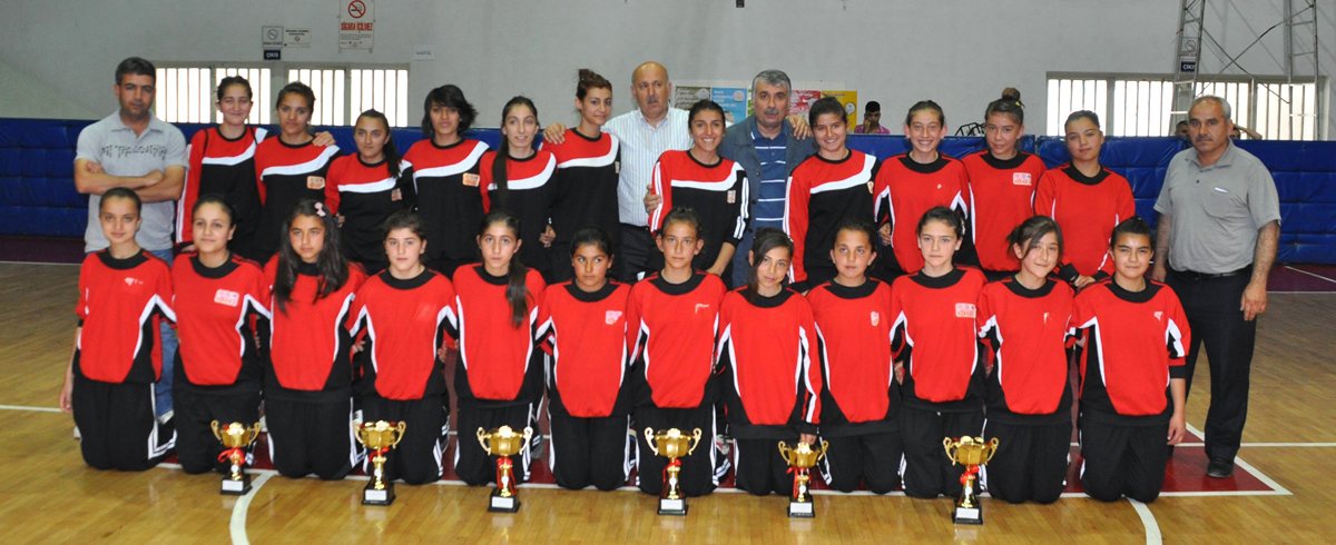 Konak Akademi Spor, Basketbolda Sezonu 6 Kupayla Tamamladı
