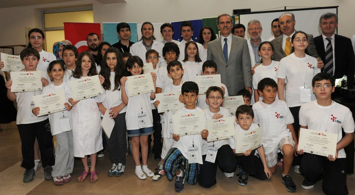 Küçük Kaşifler Sertifikalarını Aldı