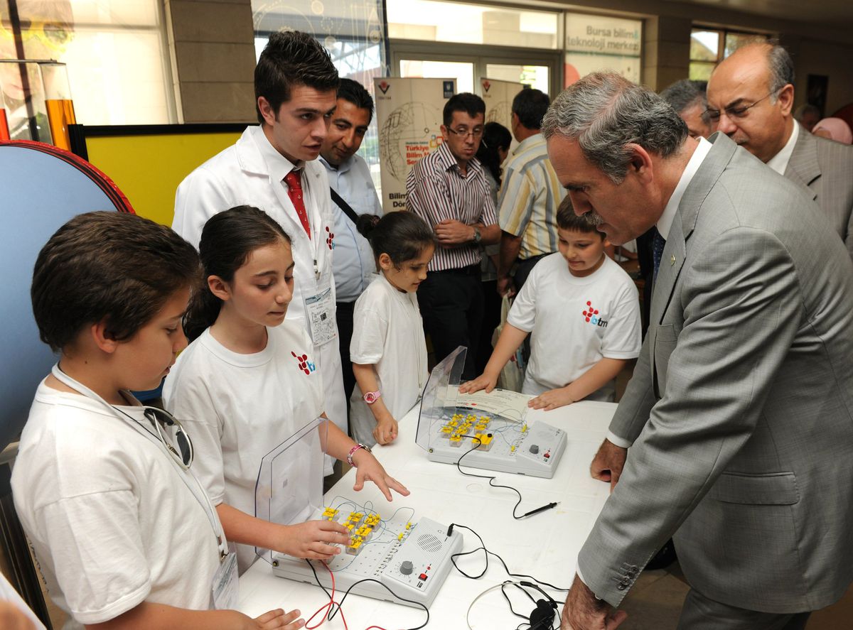Küçük Mucitler SertifikalArını Aldı