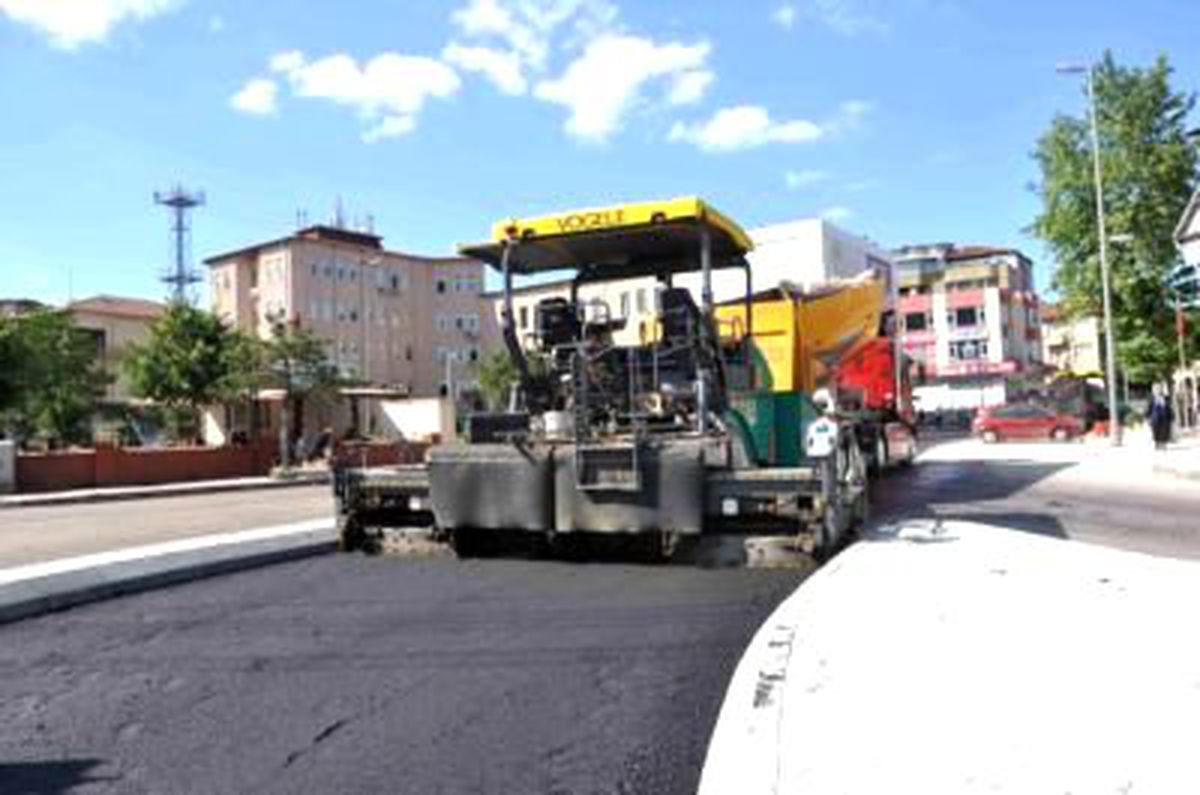 Kuruçeşme Caddeleri Asfaltlandı
