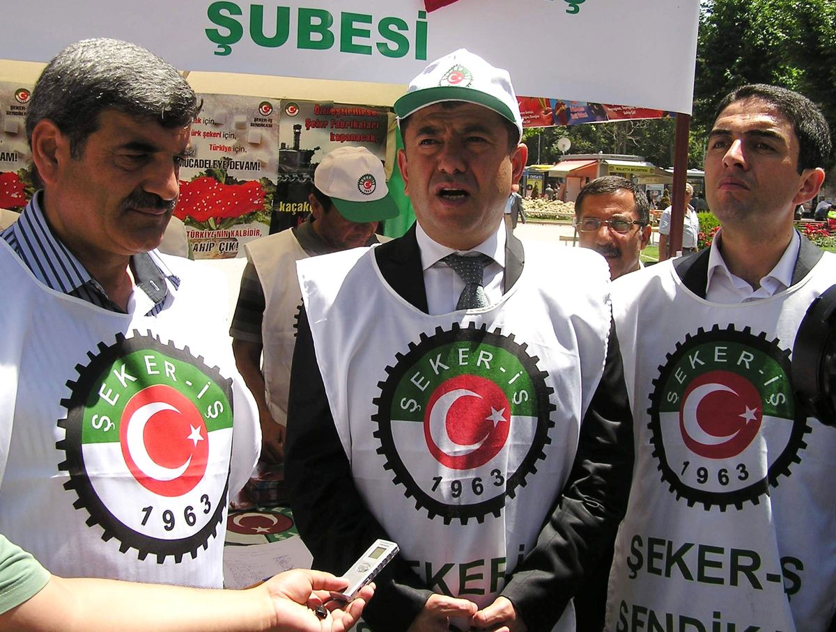 Milletvekili Ağbaba\'dan İmza Kampanyasına Destek