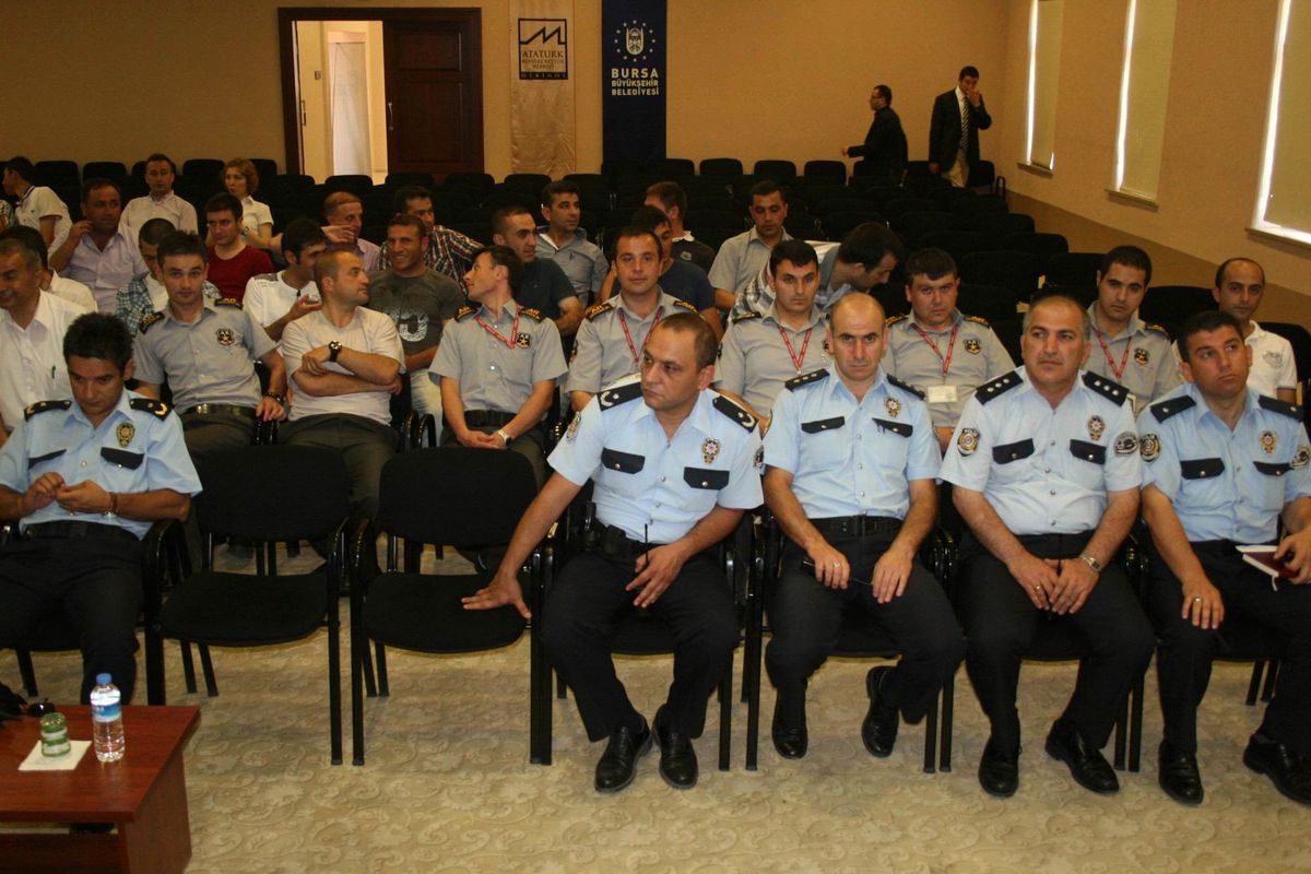 Özel Güvenlik ve Polis Araçlarda Bırakılan Değerli Eşyaları da Koruyacak