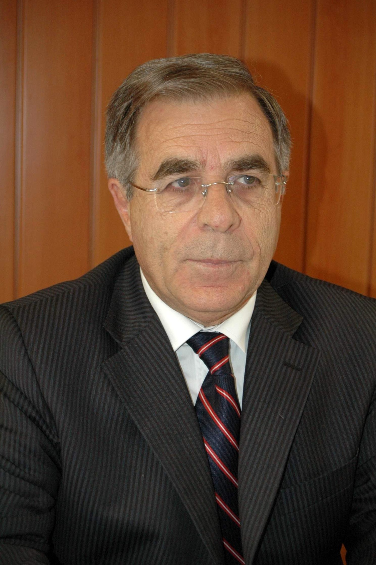 Prof. Dr. Bingöl: "Hazar Gölünde Meydana Gelen Kirliliğin Depremle Alakası Yok"