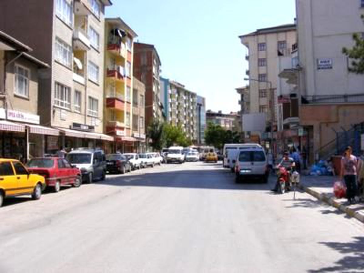 Sungurlu\'da Zabıta Ekipleri 35 Esnafa Cezai İşlem Uyguladı
