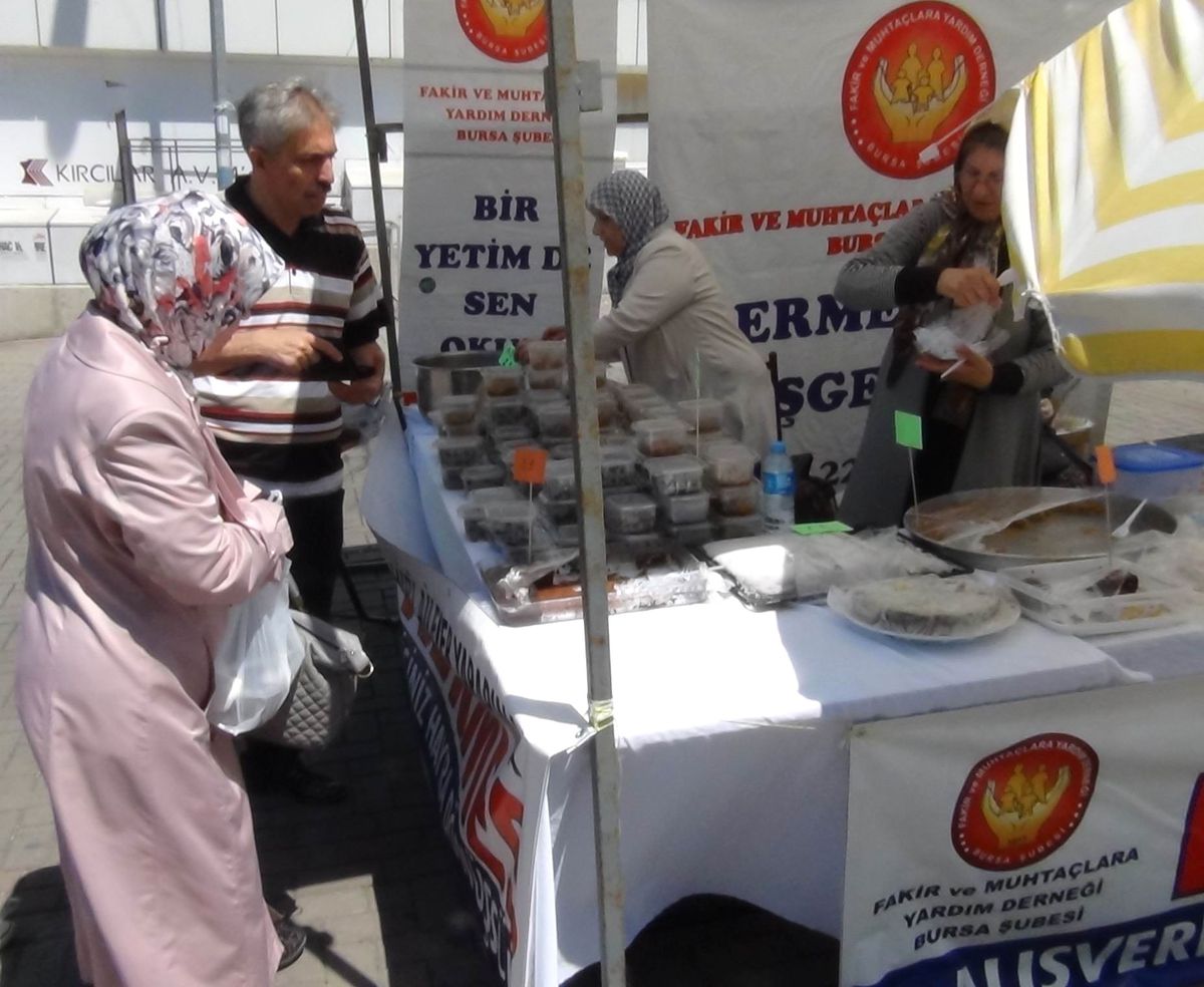 Yardıma Muhtaç İnsanlar İçin Kermes