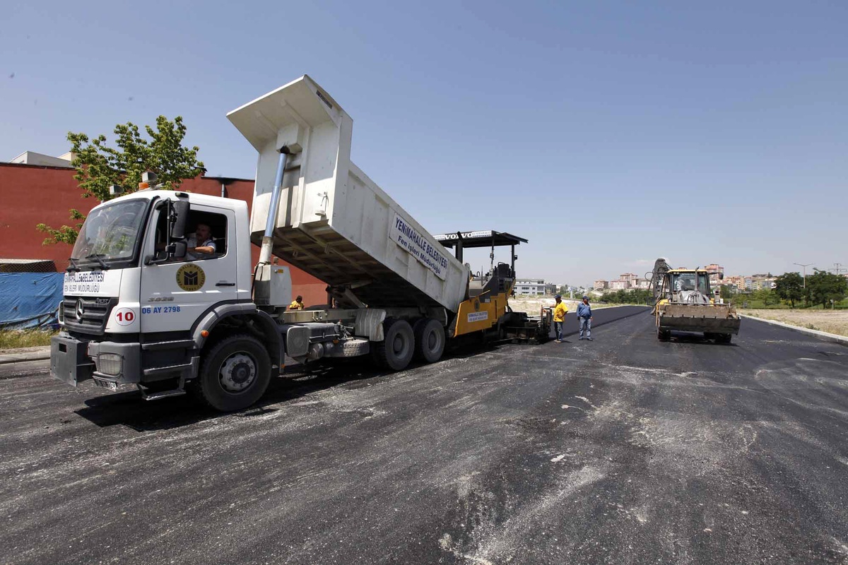 Yenimahalle Asfalt Sezonuna Hızlı Başladı