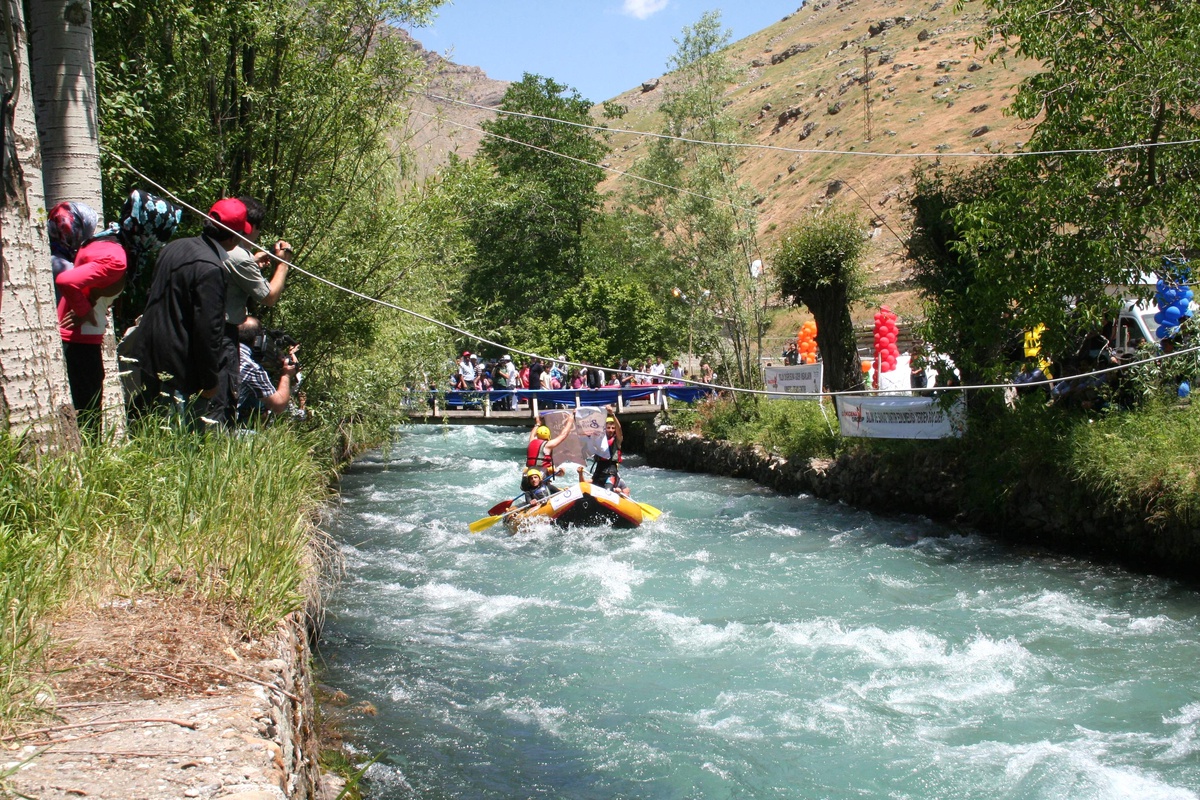 3. Bahçesaray Faki Teyran Kültür Festivali Başladı