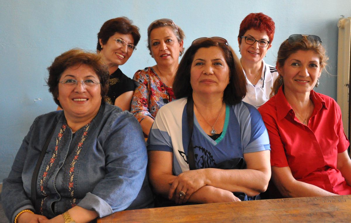 37 Yıl Sonra Aynı Sırada Buluştular