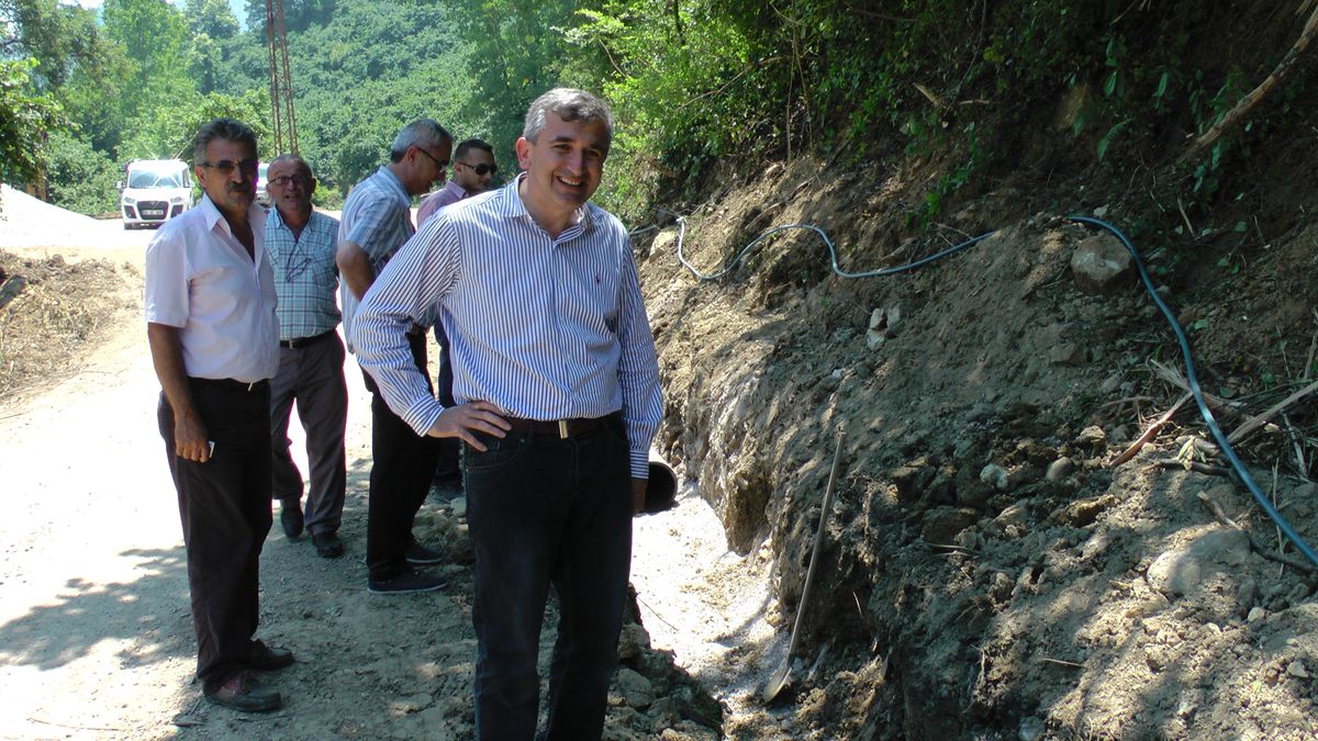 Akçakoca Belediye Başkanı Fikret Albayrak, Aksayan Çalışmalar İçin Halktan Özür Diledi