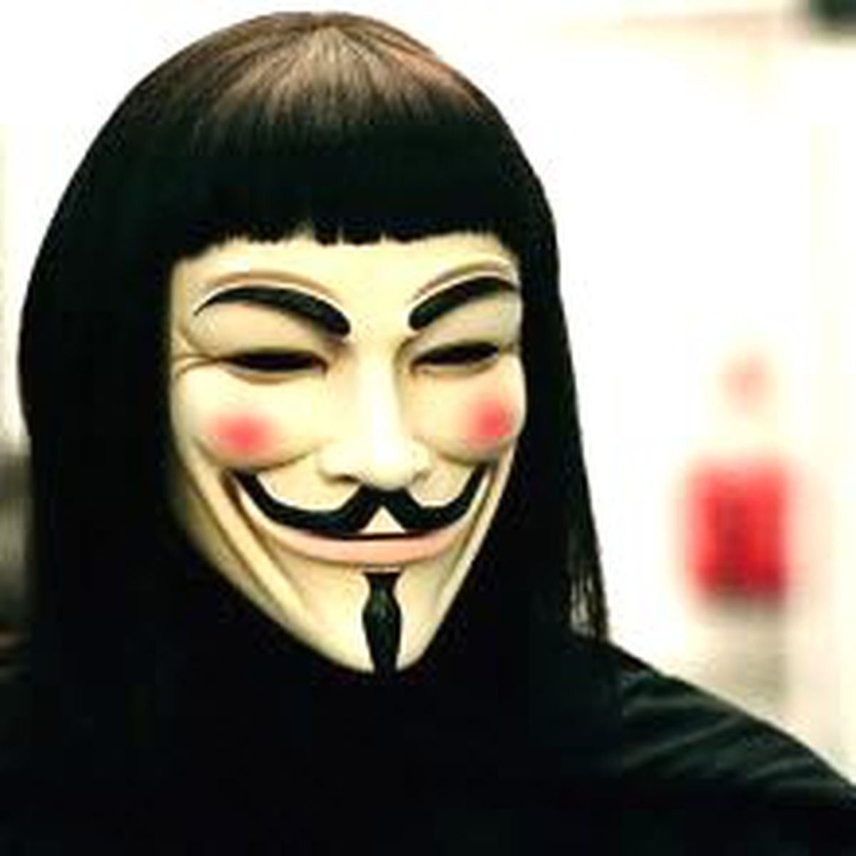 Anonymous\'ta neler oluyor?