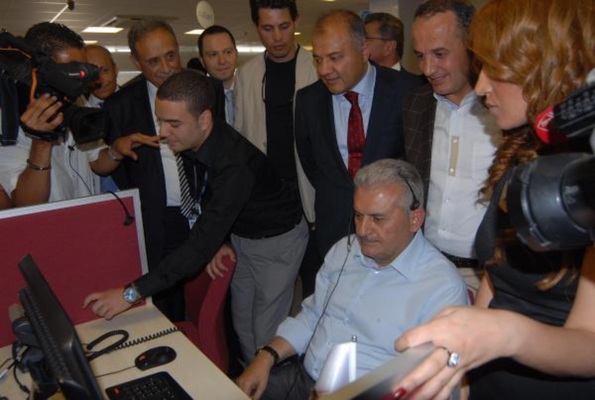 Bakan Yıldırım, Çağrı Merkezi Açtı