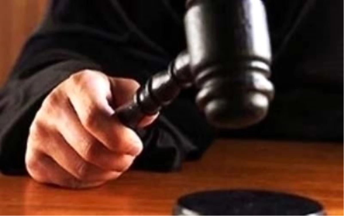 Balyoz Davası\'na Bakan Mahkeme Dava Dosyasını Savcılığa Gönderdi