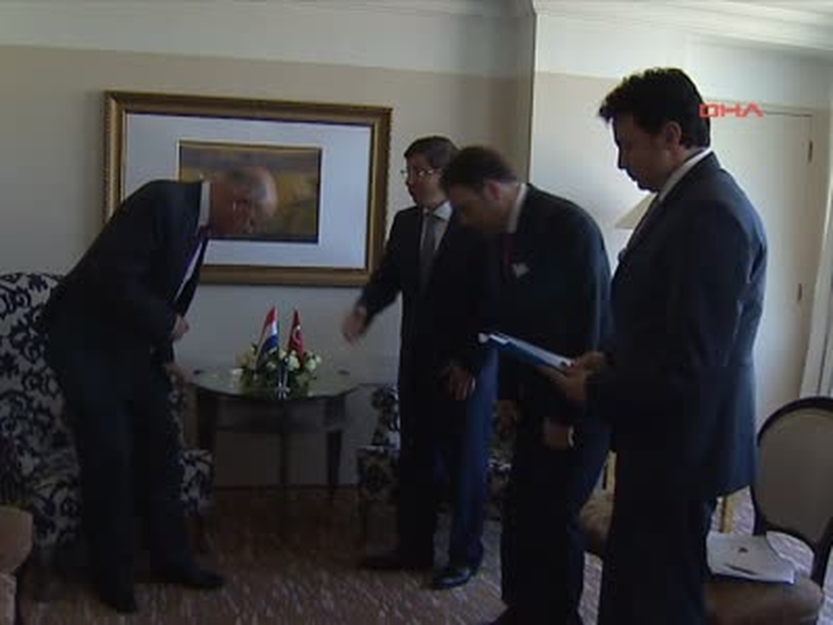 Davutoğlu Mevkidaşlarıyla Görüştü