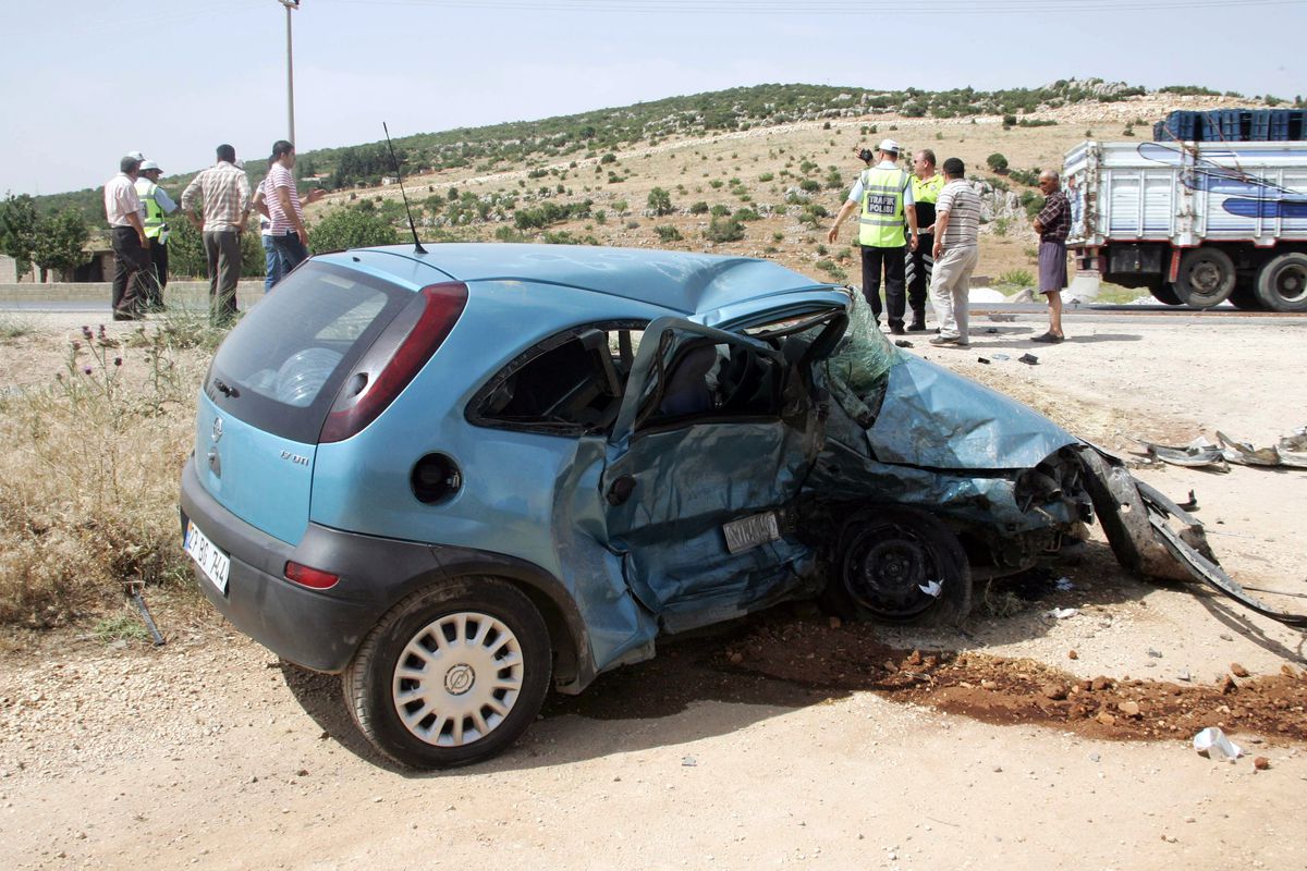 Gaziantep\'te Trafik Kazası: 3 Yaralı