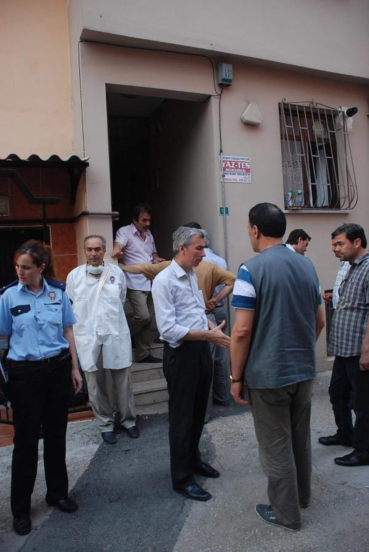Halı Sahada Gece Maç Yapan Polis Memuru Ertesi Gün Evinde Ölü Bulundu