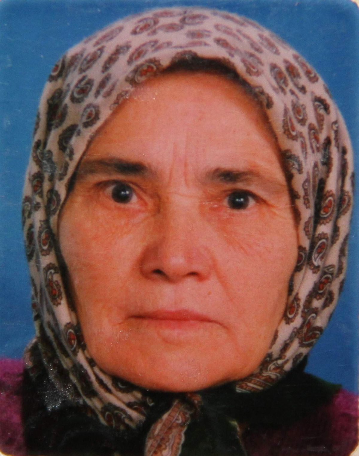 Ihlamur Ağacından Düşen Yaşlı Kadın Öldü