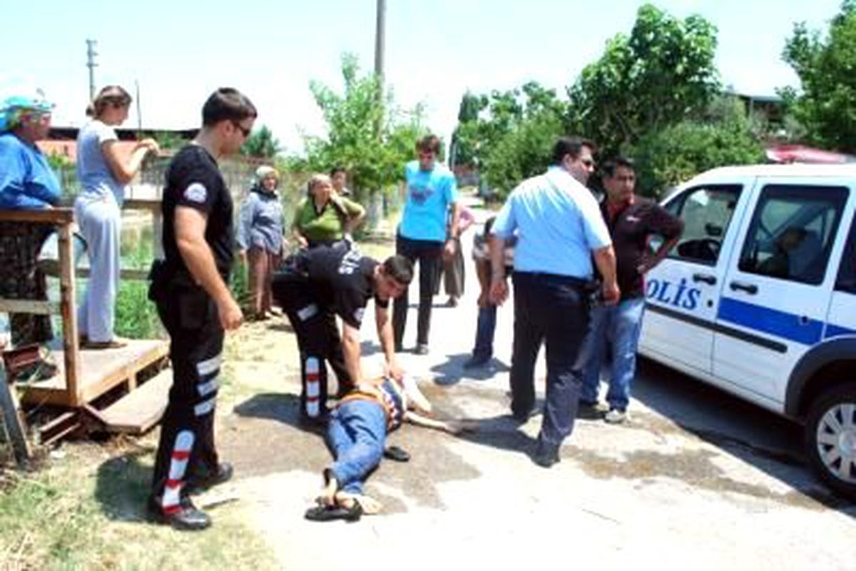 Kanala Atlayan Kadın Hayatını Kaybetti