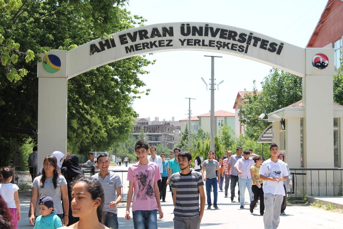 Kırşehir\'de Lys-1 Matematik Sınavına 2 Bin 276 Öğrenci Girdi