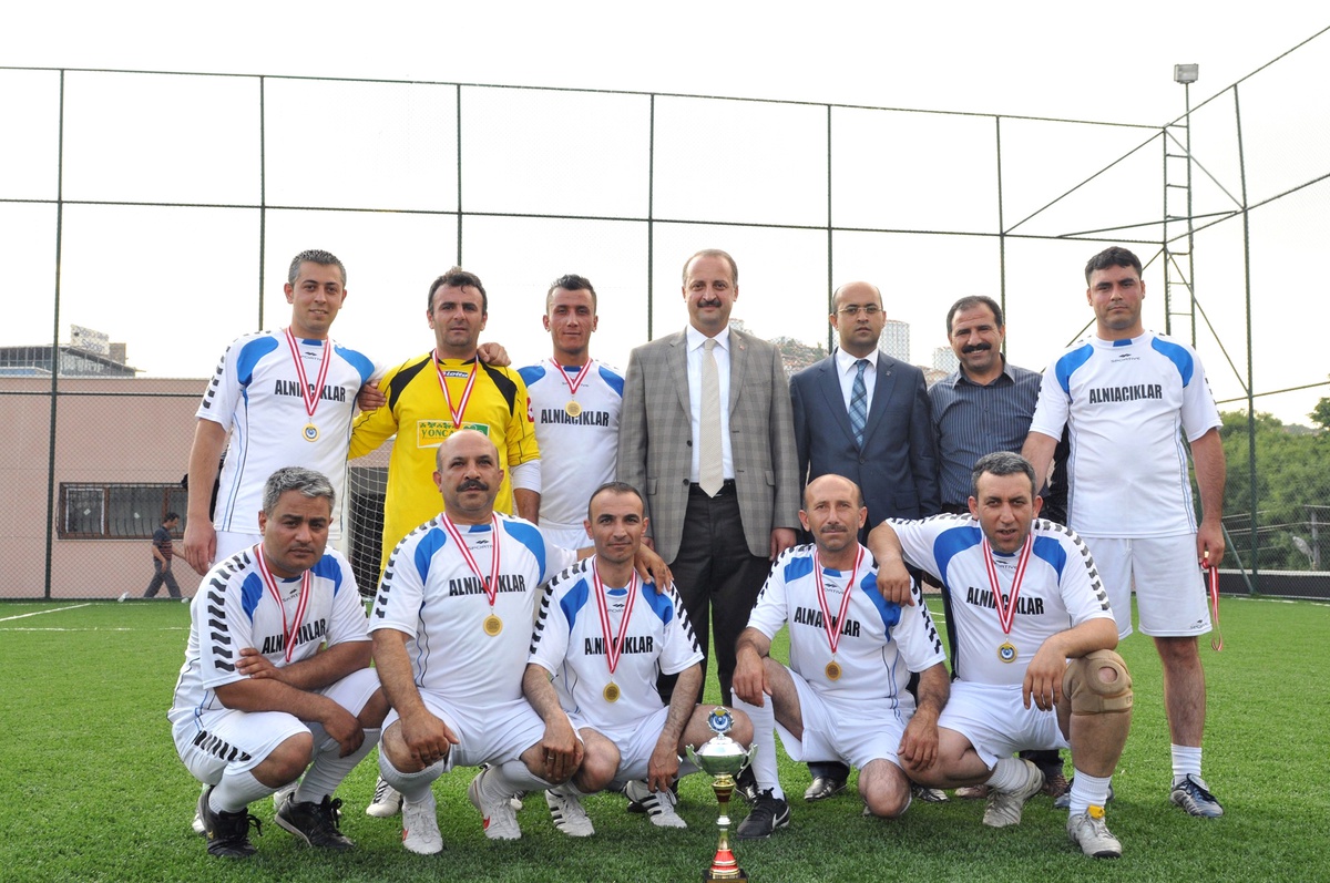 Mamak Belediyesi 3. Geleneksel Futbol Turnuvası Sona Erdi