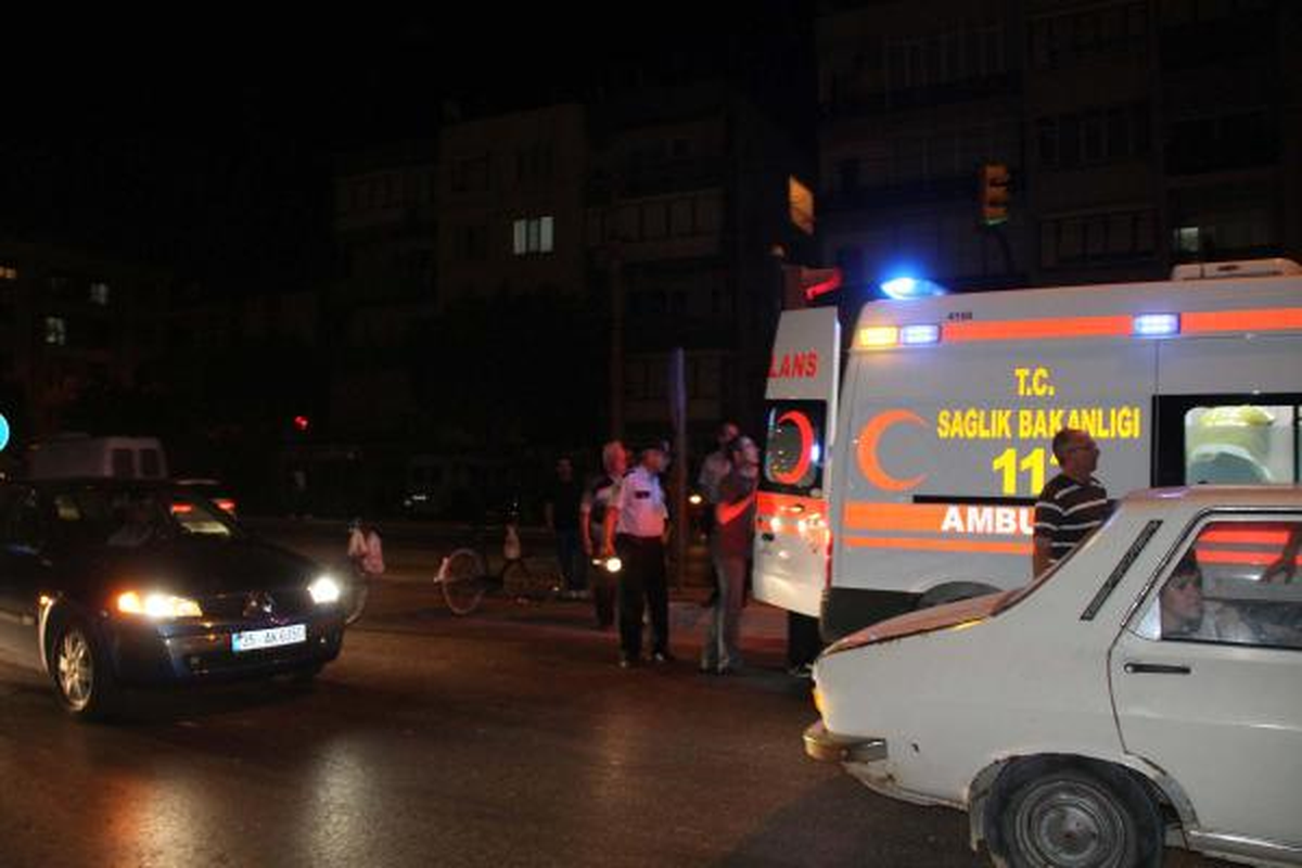 Otomobilin Çarptığı Bisikletli Ağır Yaralandı