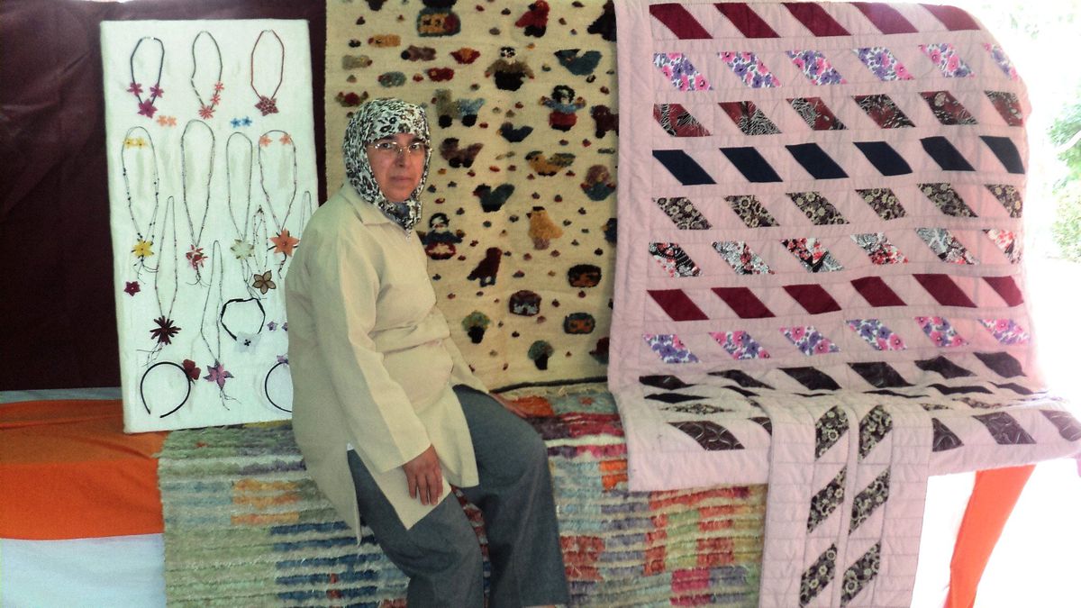 Sarıgöl\'de Kilim Dokumacılığı Kursu Sona Erdi