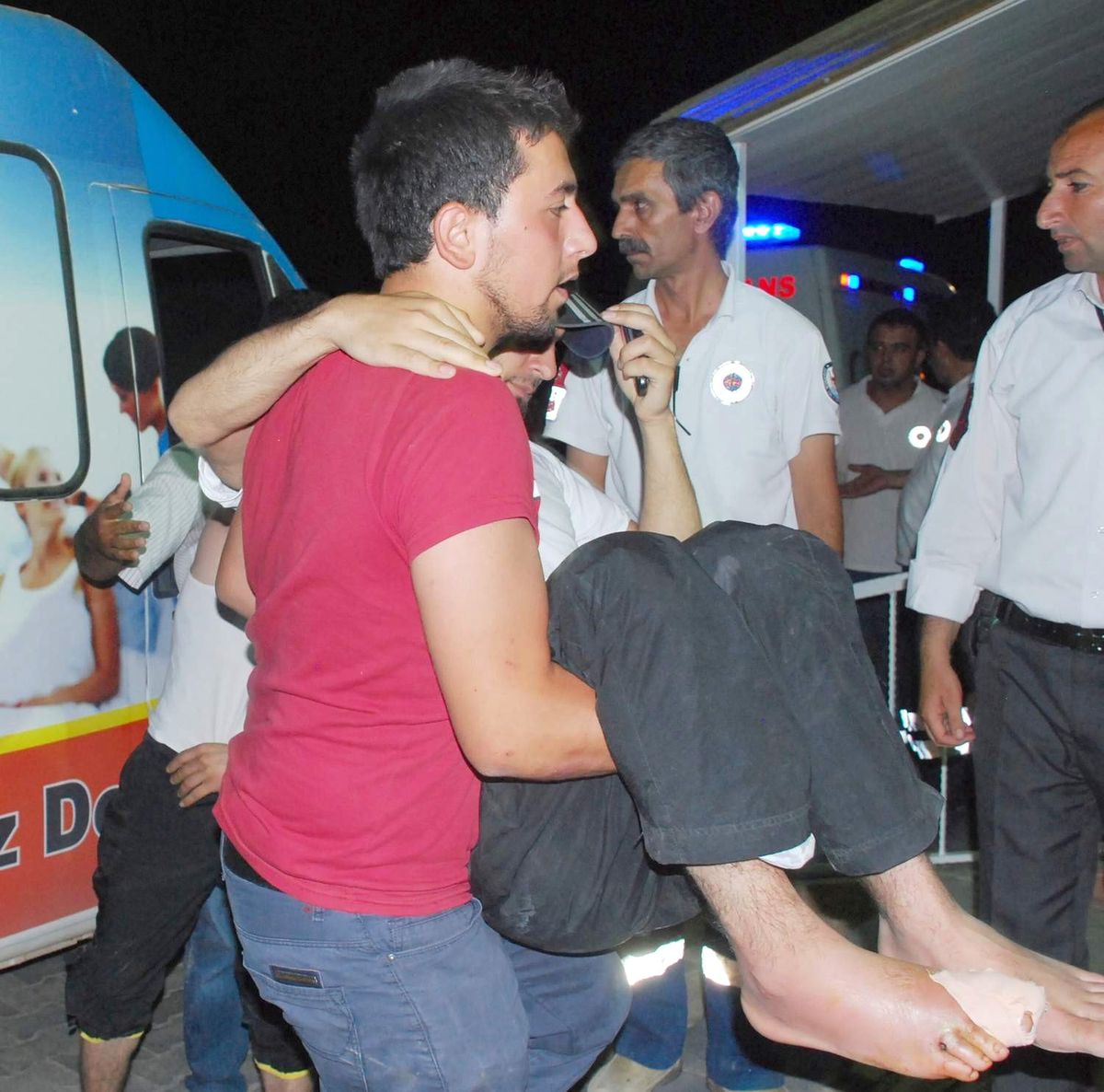Suriye\'de Silahlı Çatışma Sonrası Yaralanan Muhalifler Türkiye Sığındı