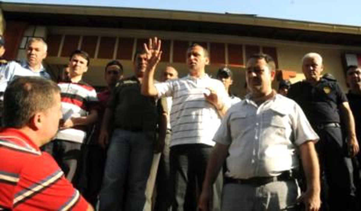 13 Canın Gittiği Cezaevi İsyanının Nedeni Yer Kavgası (5)