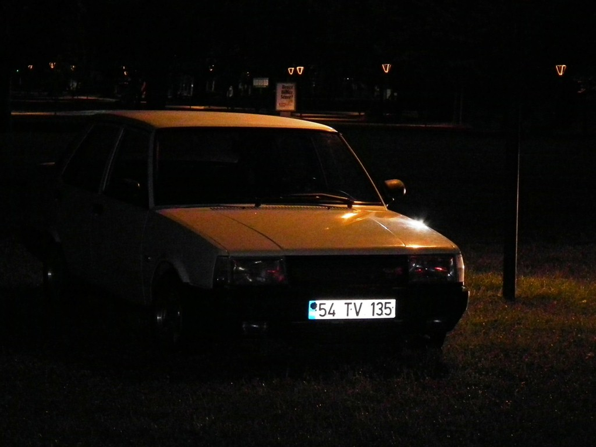 Alkollü Sürücü Kentpark\'ın Altını Üstüne Getirdi