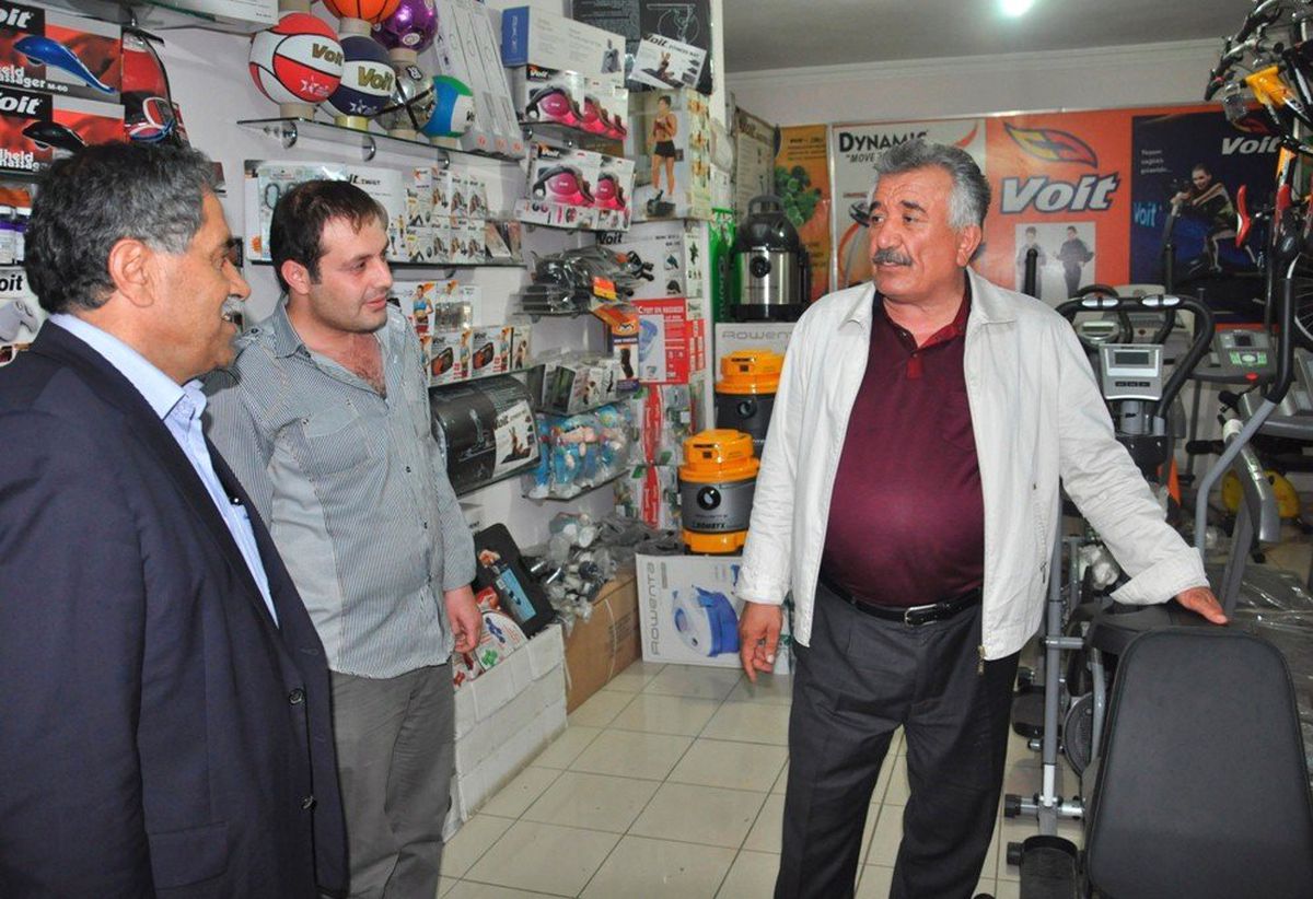 Başkan Sadak Esnafı Ziyaret Etti