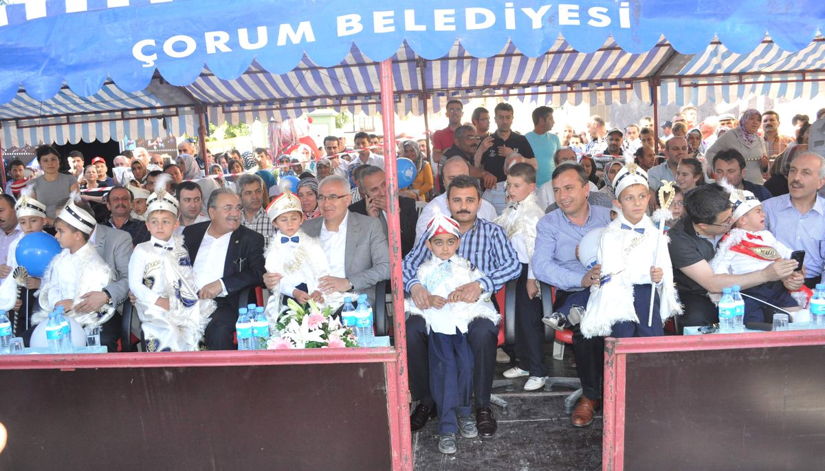 Çorum\'da Sünnet Şöleni