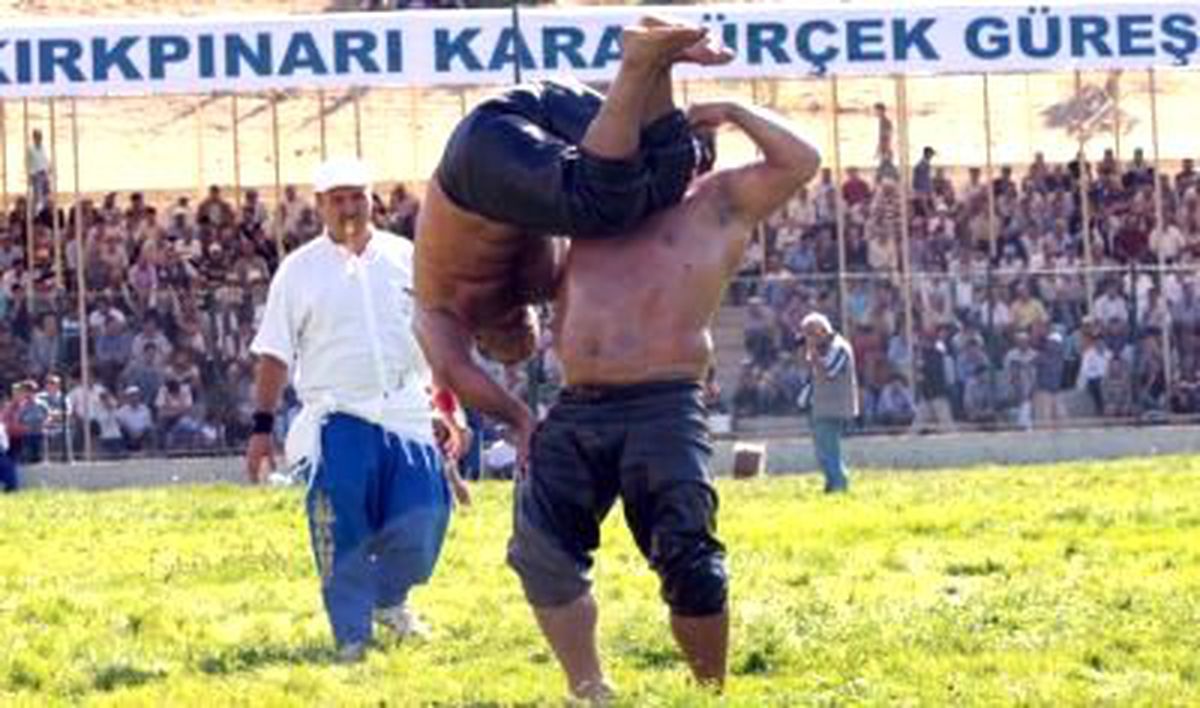 Karapürçek Yağlı Güreşleri Başladı