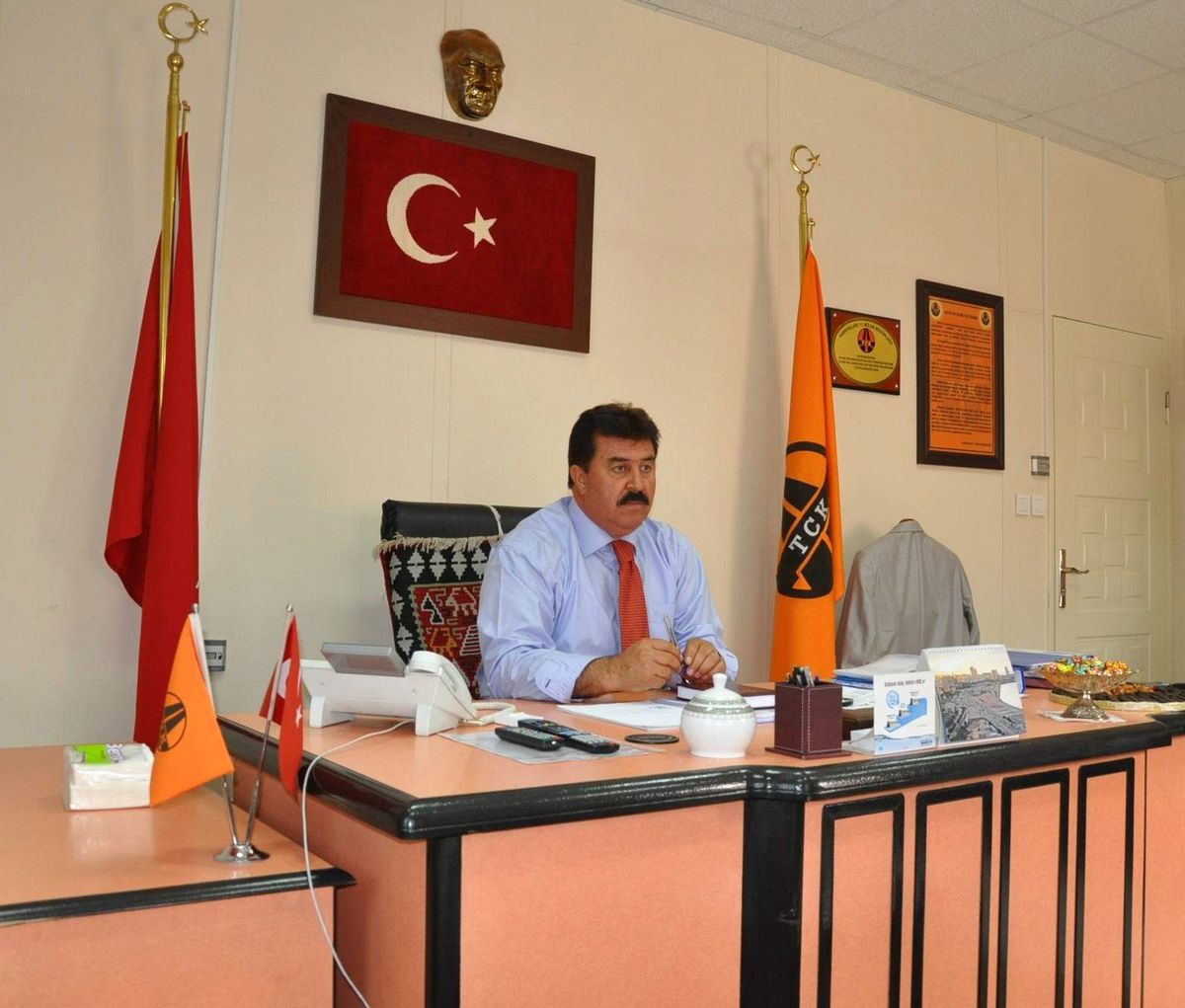 Turan Gülhaş, Karayolları Van Bölge Müdürlüğü Görevine Başadı