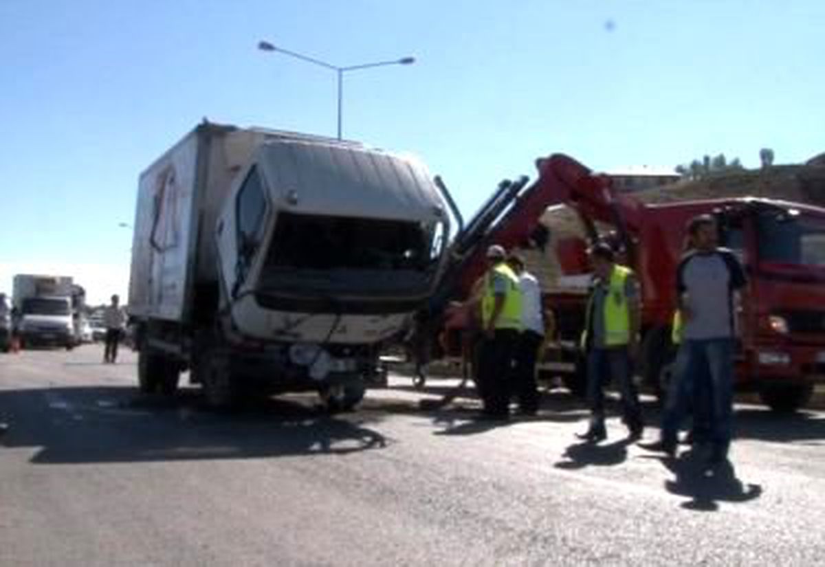 16 Yaşındaki Sürücünün Yol Açtığı Kazada 3 Arkadaşı Öldü (2)