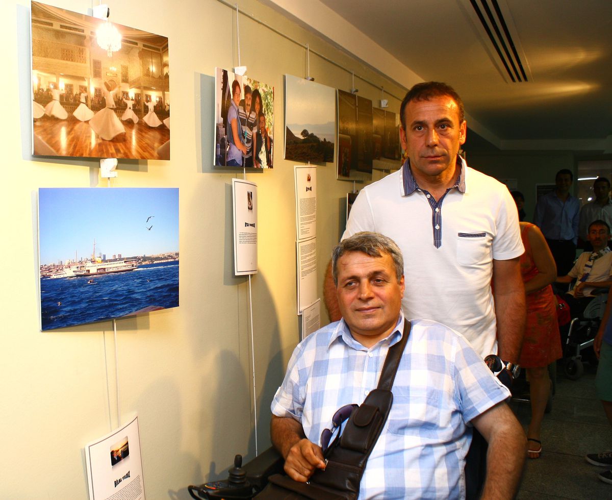 Abdullah Avcı, Als-Mnh Hastaları ile Bir Araya Geldi