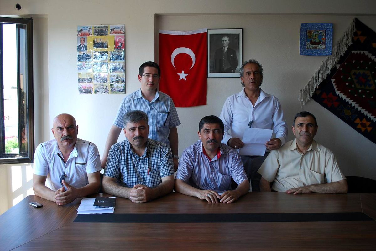 Adliyenin Kapatılmasına Tepki