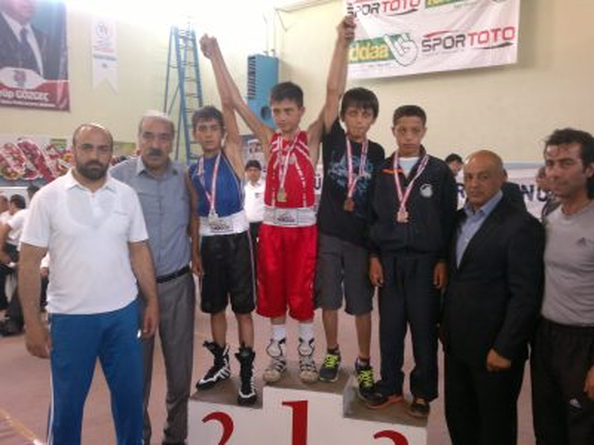 Ağrı\'lı Serkan Gün Türkiye İkincisi Oldu
