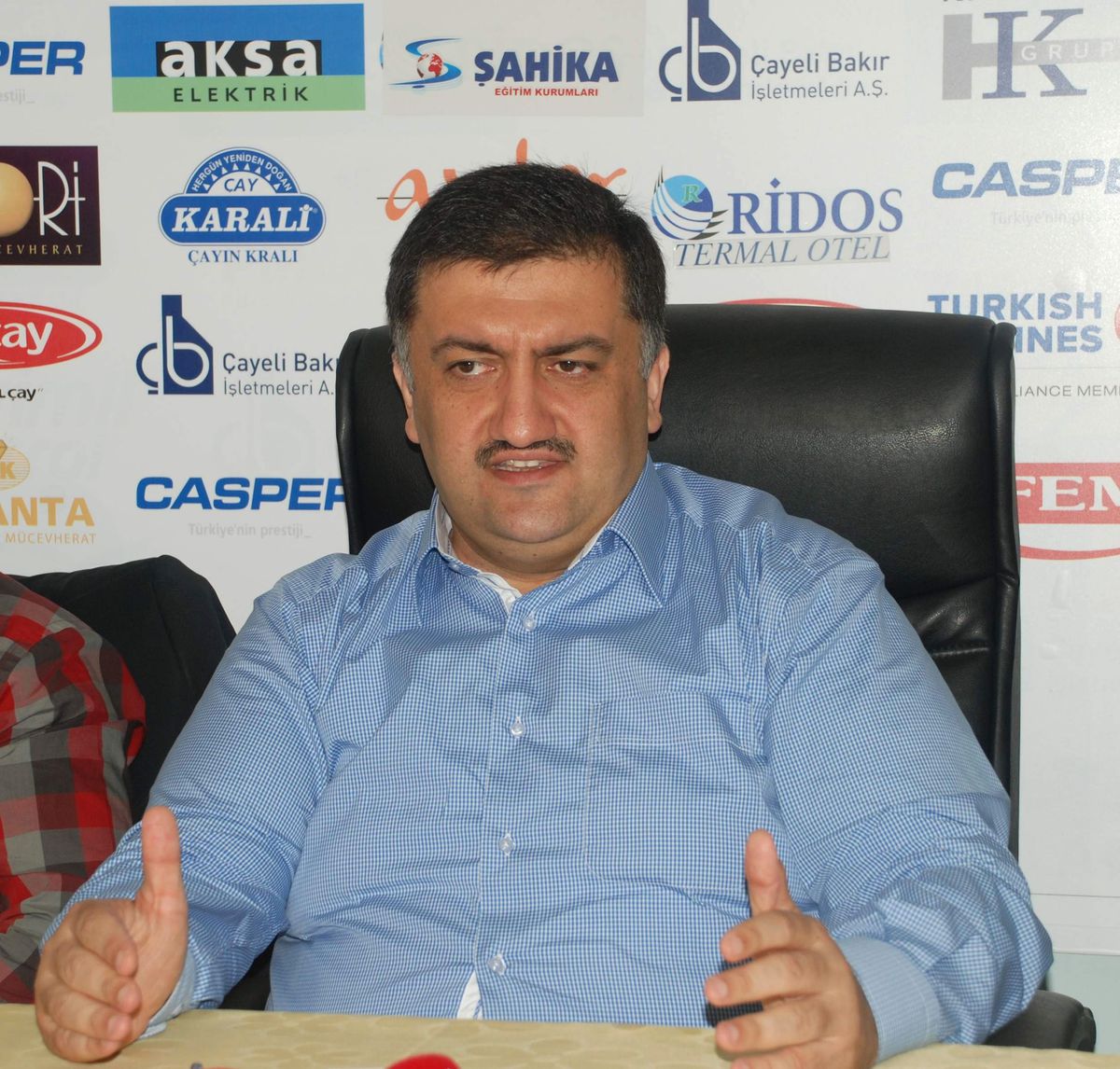 AK Parti Rize Milletvekili Hasan Karal 9 Mayıs\'ta Başlayan Yaş Çay Sezonunu Değerlendirdi