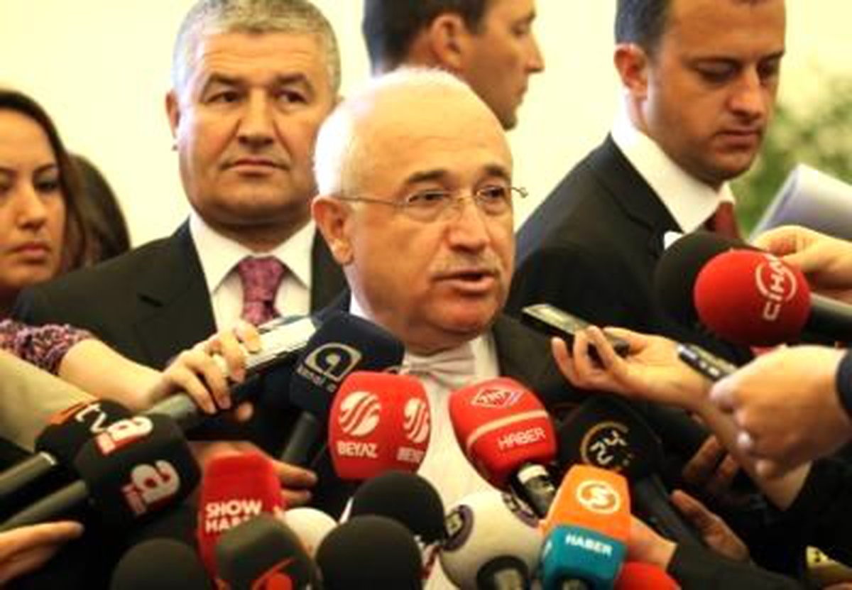 Anayasa Uzlaşma Komisyonu\'nun Liderler Turu Sona Erdi (1)
