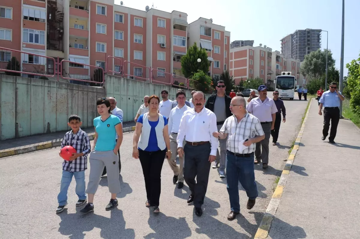 Başkan Doğan, Cumhuriyet Mahallesini Ziyaret Etti