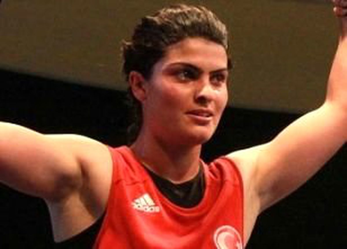 \'Ben Müslümanım, Tamamen Soyunmam!\'