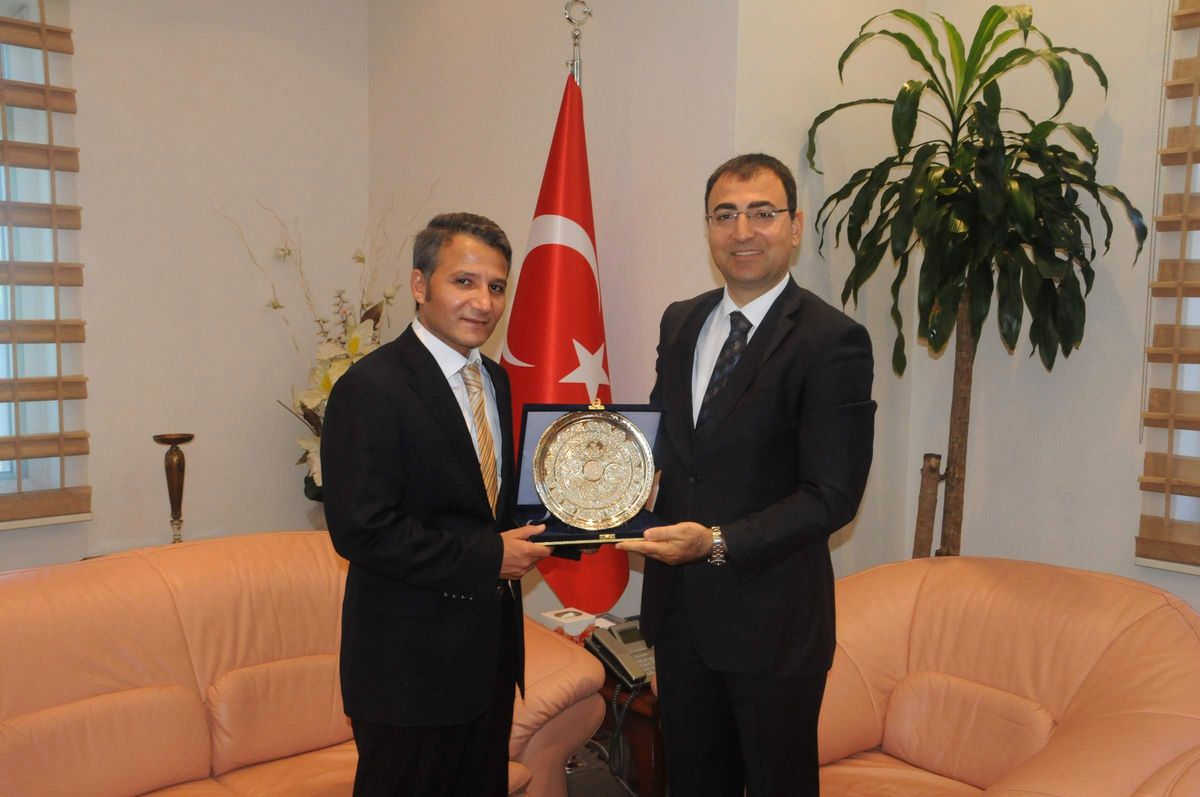 Bölge İdare Mahkemesi Başkanı Engin\'den Vali Toprak\'a Veda Ziyareti