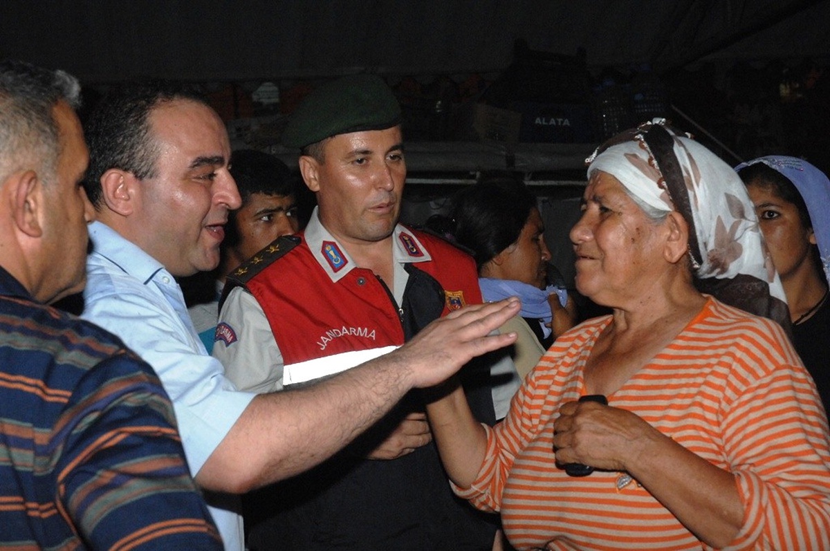 Ceyhan Ceza İnfaz Kurumu\'nda Mahkumlar Yangın Çıkardı