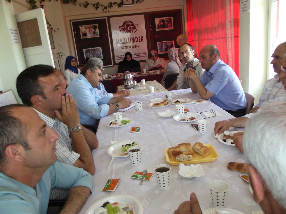 Darbe Mağdurları Mazlumder de Buluştu