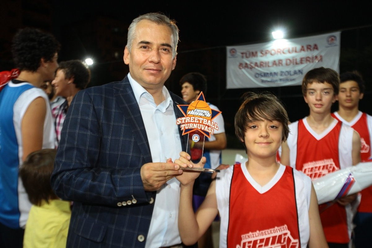 Denizli Belediyesi Streetball Turnuvası Nefes Kesti