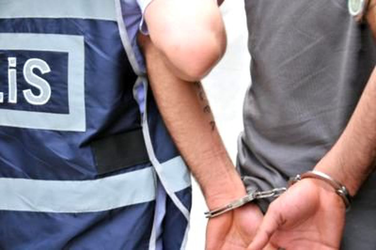 Gece Eğlencesi İçin Borç Vermeyen Arkadaşını Öldürdü