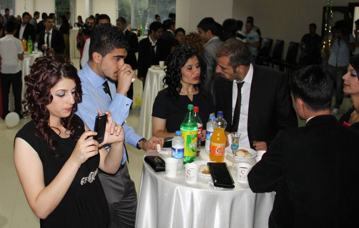 Hakkari Üniversitesi\'nde İlk Mezuniyet Balosu Heyecanı