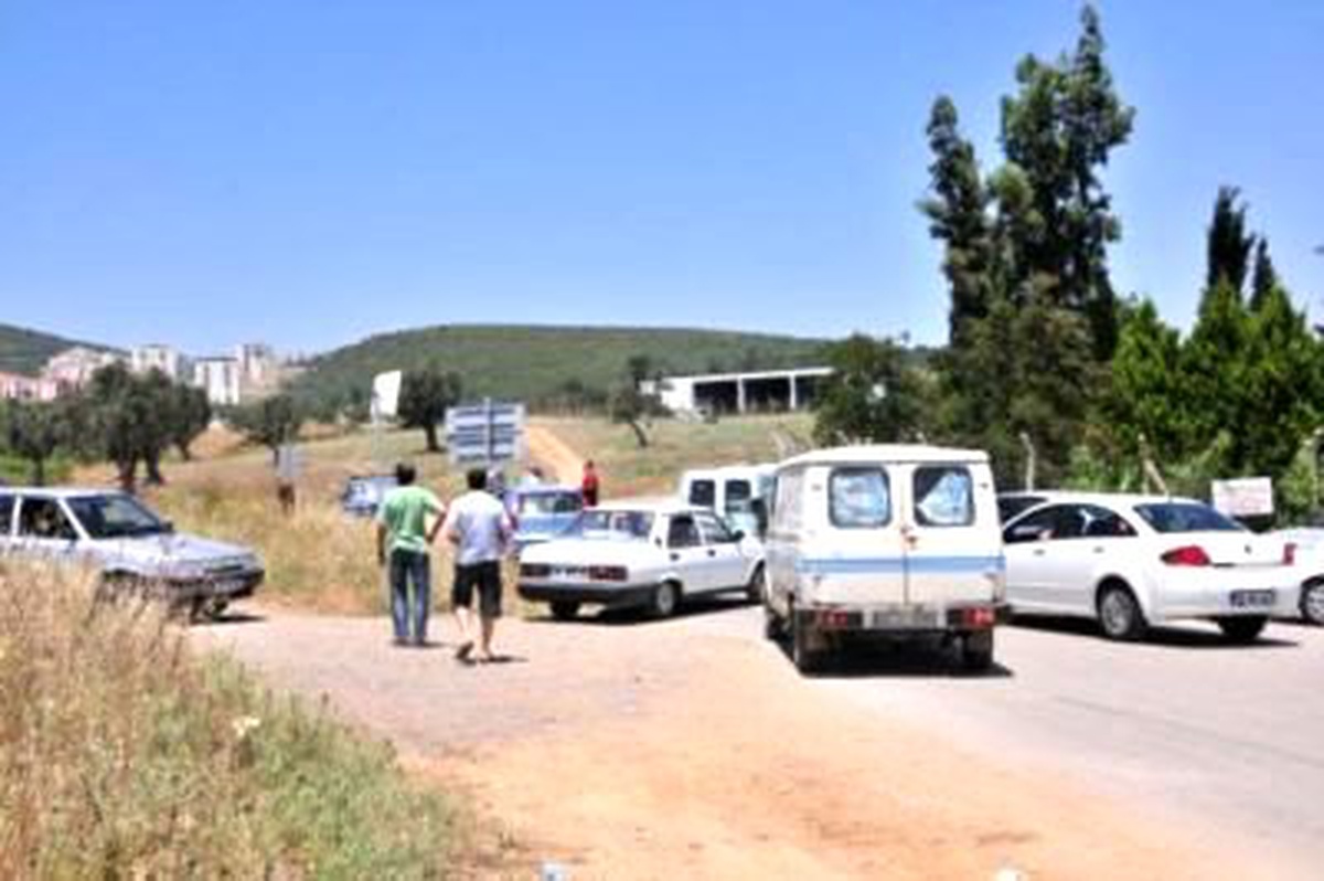 İzmir\'de 6 Kilo Daha Patlayıcı Ele Geçirildi