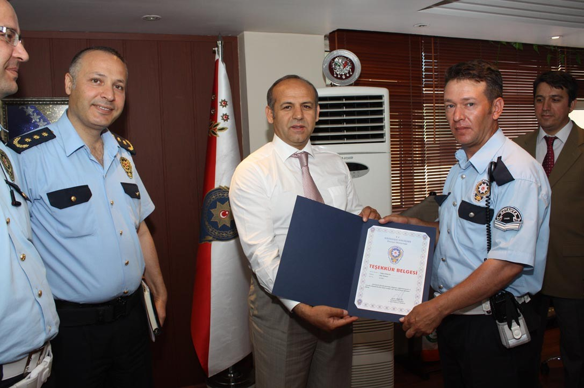 Kütahya\'da Ayın Polisi Hakan Bircan
