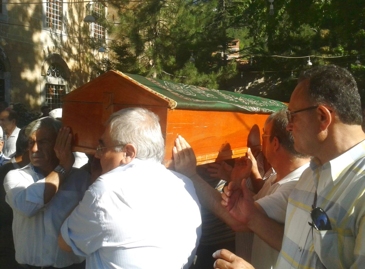Kütahya\'nın Eski Belediye Başkanlarından Oral Kiper Vefat Etti
